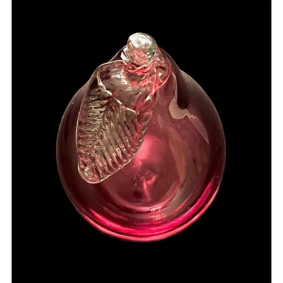 ROSSI Cranberry Glass Pear Paperweight Handmade Canada 4.75" - Picture 5 of 5